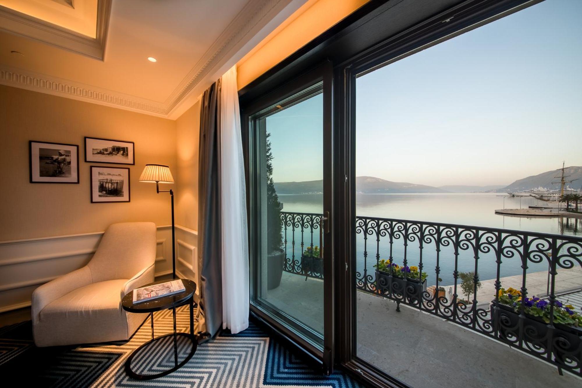 Boutique Hotel La Roche ティヴァト エクステリア 写真