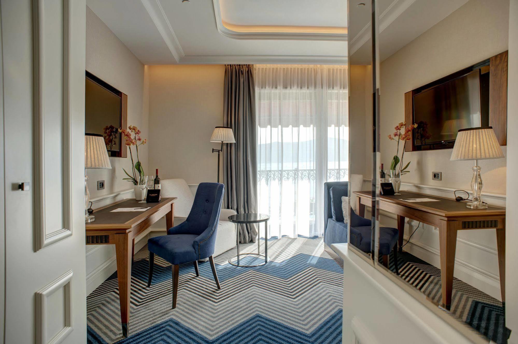 Boutique Hotel La Roche ティヴァト エクステリア 写真