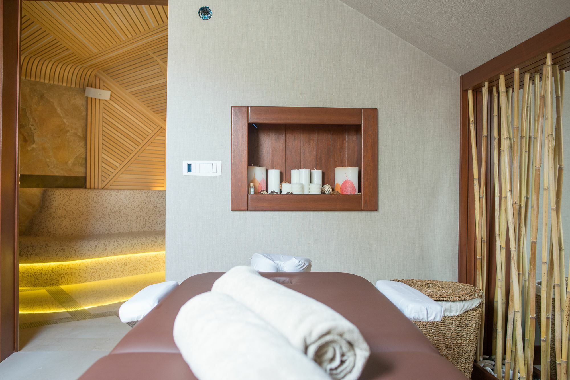 Boutique Hotel La Roche ティヴァト エクステリア 写真